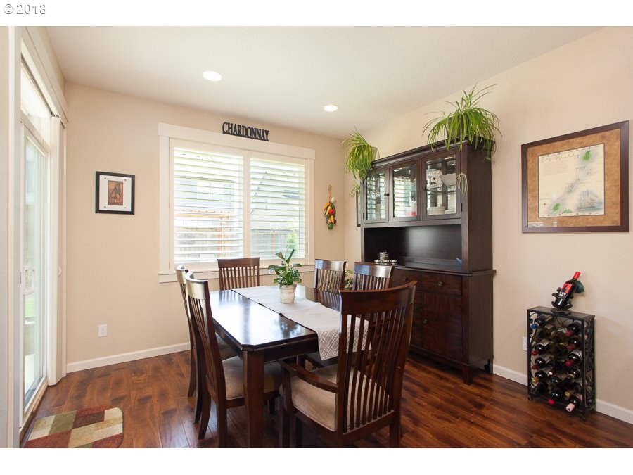 18756 Elder Road Oregon City, OR 97045 - Photo 7 of 22 Gallery Image 7