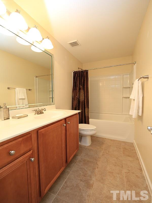 6010 McDevon Drive Raleigh, NC 27617 - Photo 17 of 20
