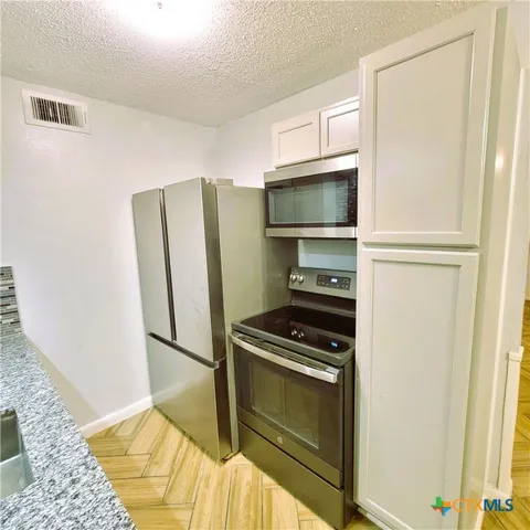 $745 | 1901 North 10th Street, Unit 1, Killeen, TX 76541
