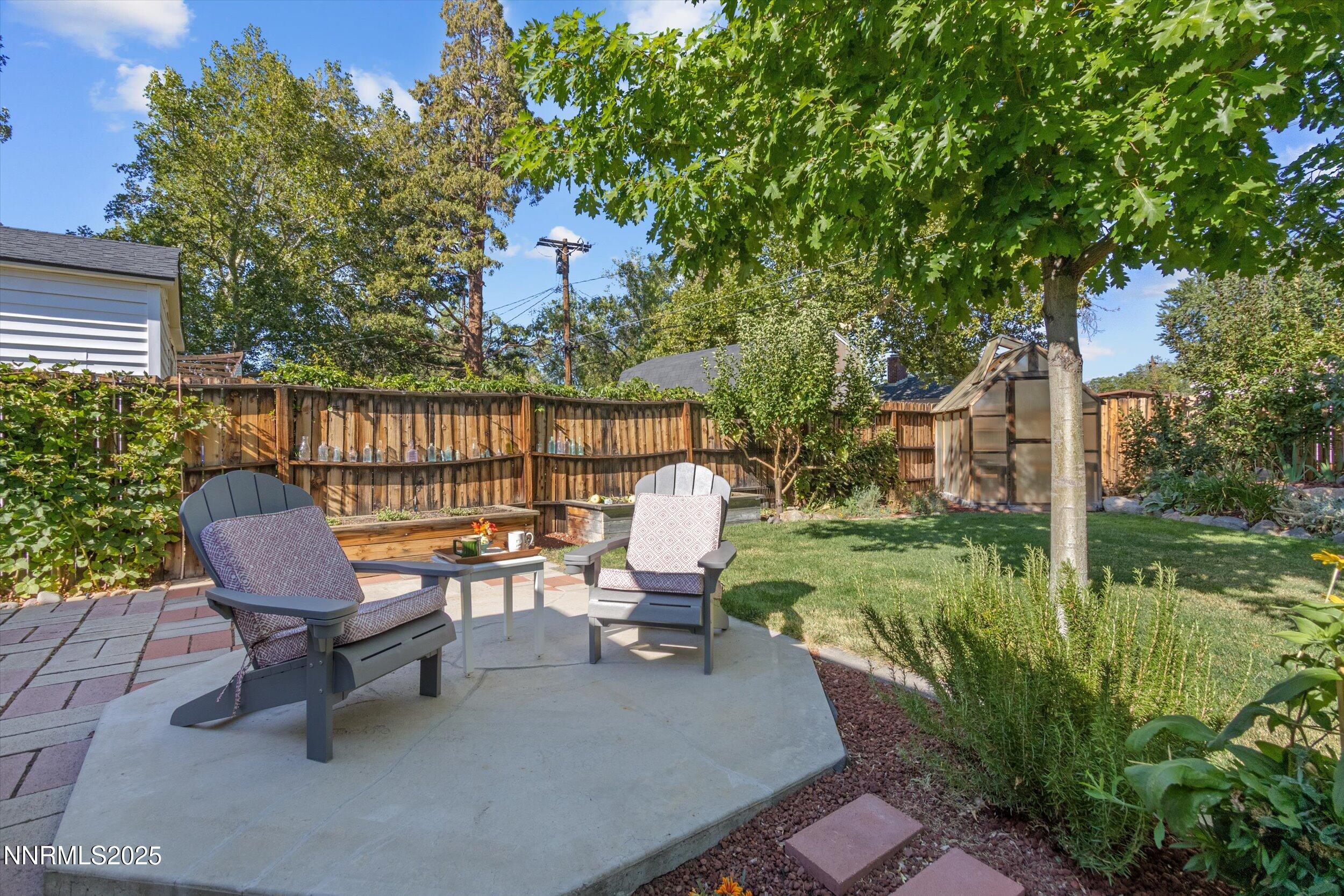 984 Bates Avenue Reno, NV 89502 - Photo 20 of 30 15-IMG_8726