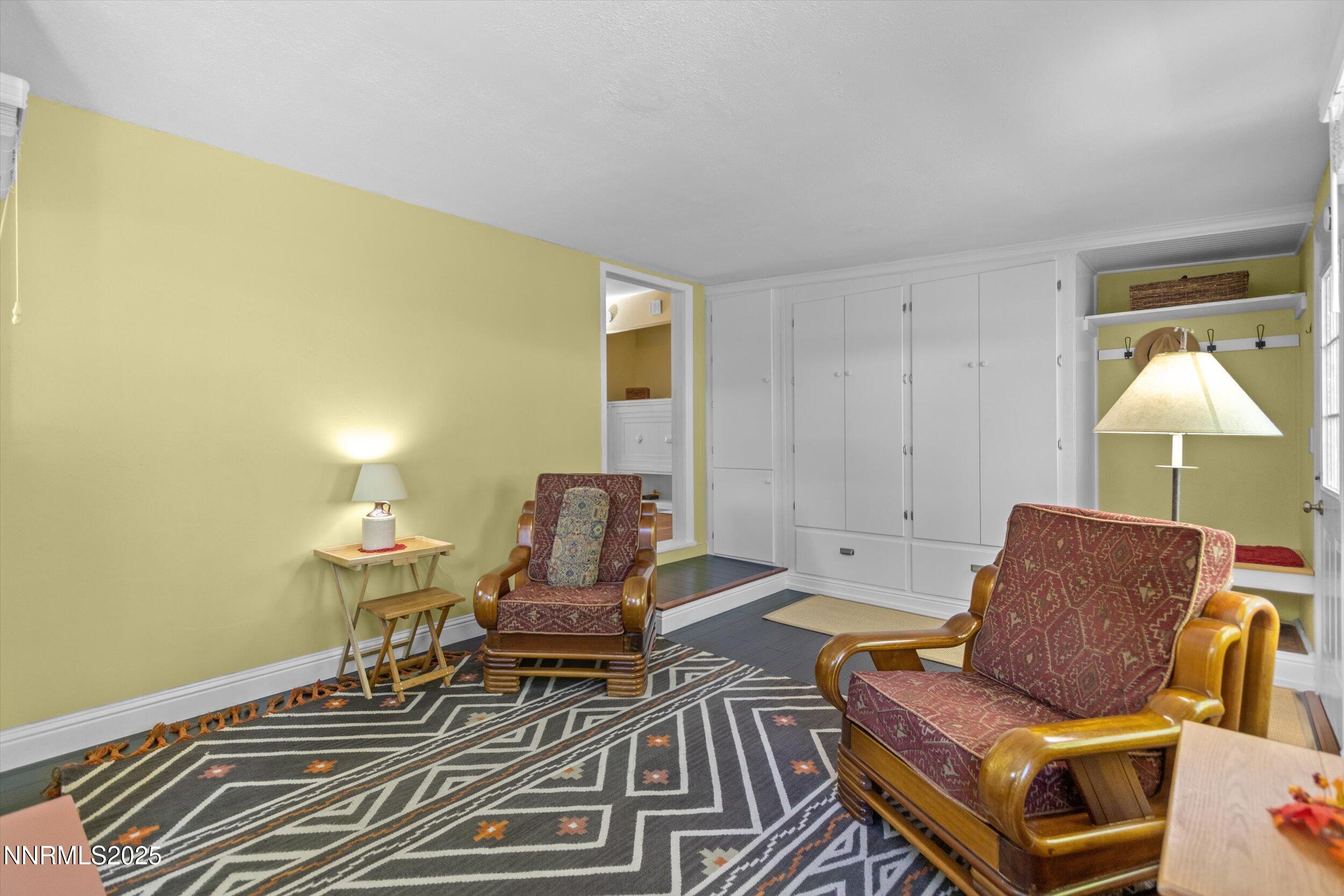 984 Bates Avenue Reno, NV 89502 - Photo 7 of 30 12-IMG_8684