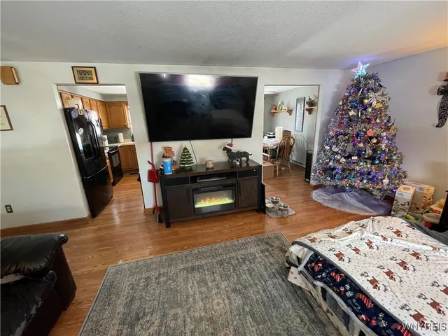 $269,900 | 5708 Aaron Drive, Lockport Town, NY 14094