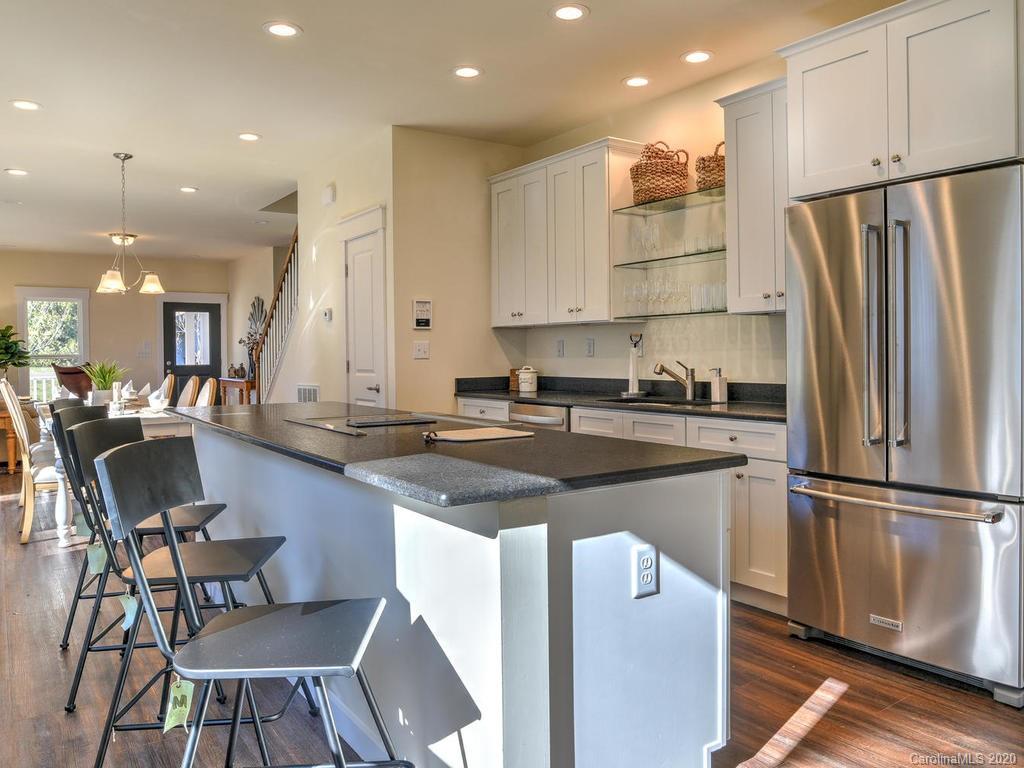 310 Pritchard Road Candler, NC 28715 - Photo 14 of 34 Gallery Image 14