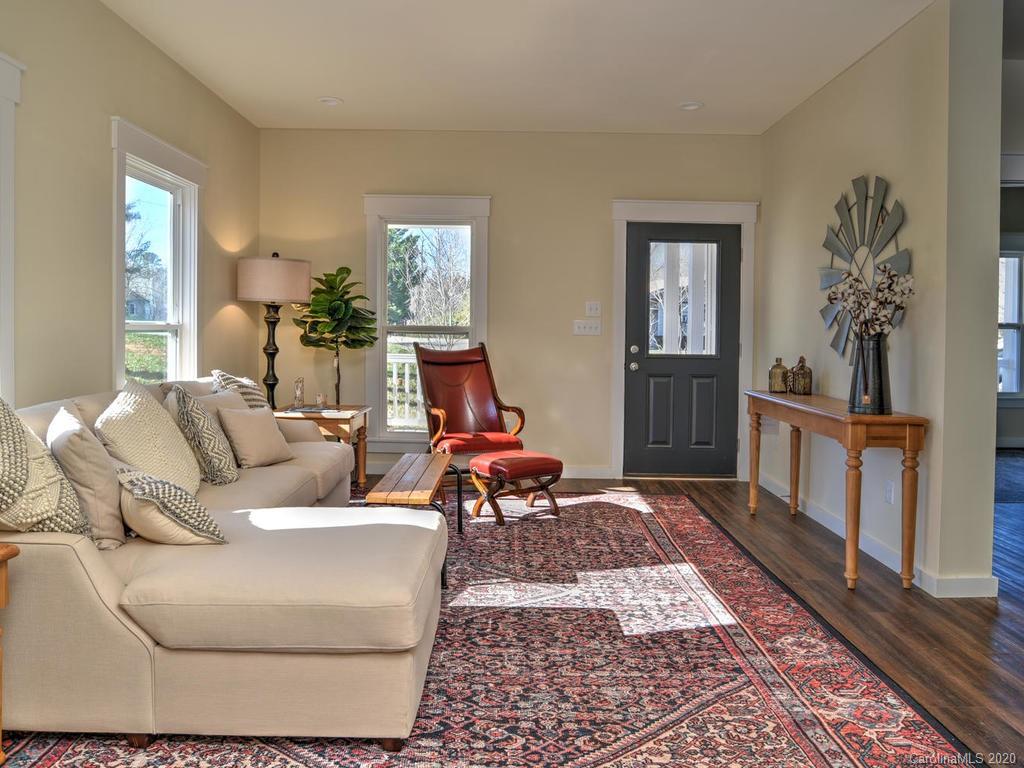 310 Pritchard Road Candler, NC 28715 - Photo 7 of 34 Gallery Image 7