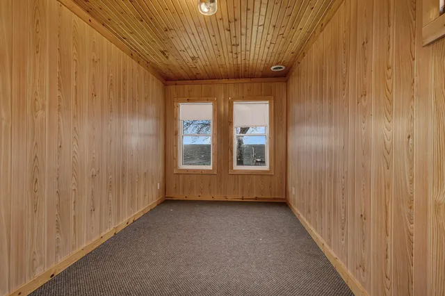 $1,300,000 | 14160 Indian Beach Road, Spicer, MN 56288