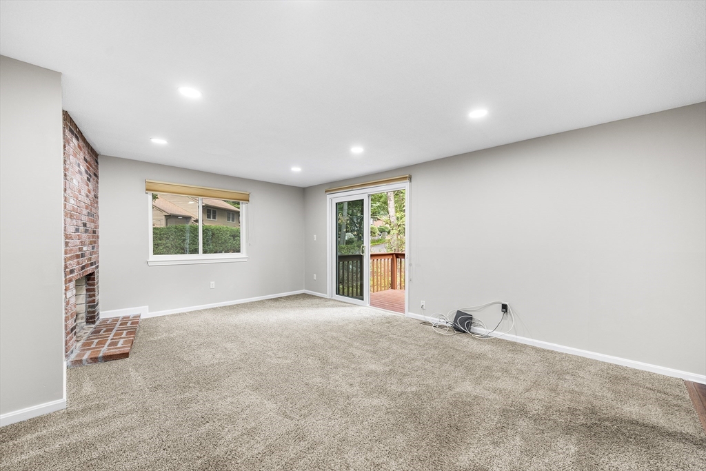72 East Bluff Road, Unit 72 Ashland, MA 01721 - Photo 4 of 42 Gallery Image 4