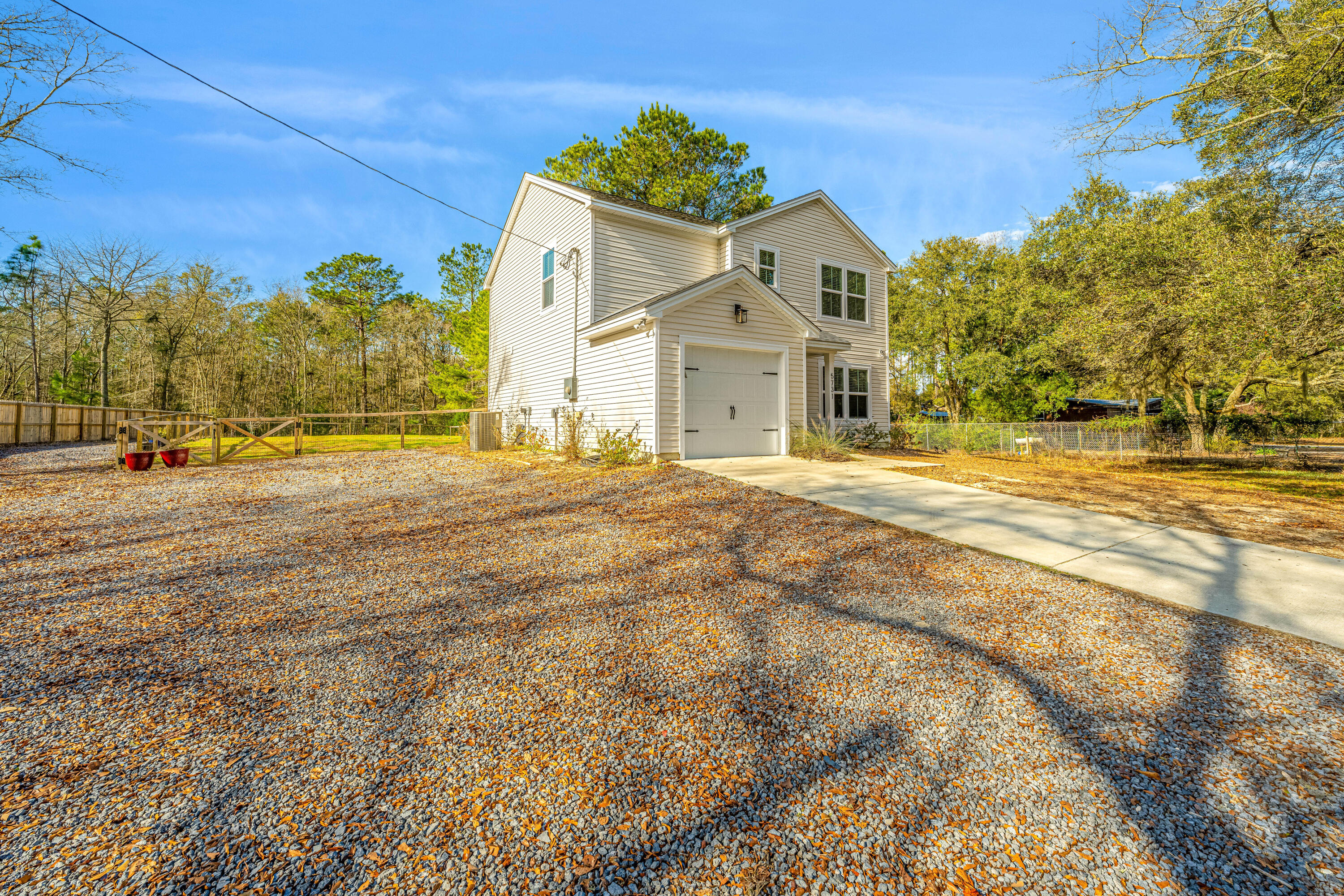 5731 Chaplins Landing Road Hollywood, SC 29449 - Photo 39 of 41 5731ChaplinsLandingRd003