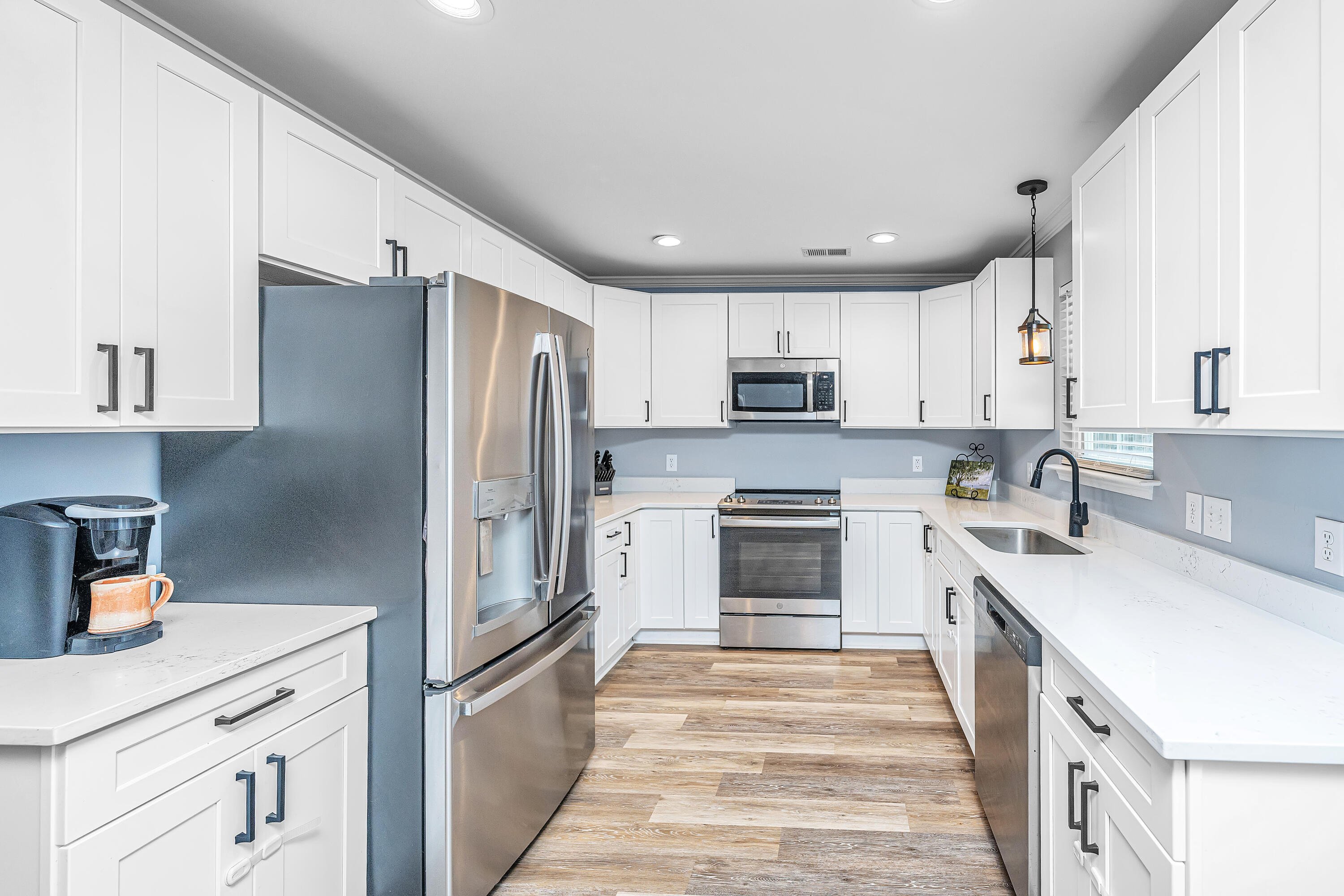 5731 Chaplins Landing Road Hollywood, SC 29449 - Photo 8 of 41 5731ChaplinsLandingRd021