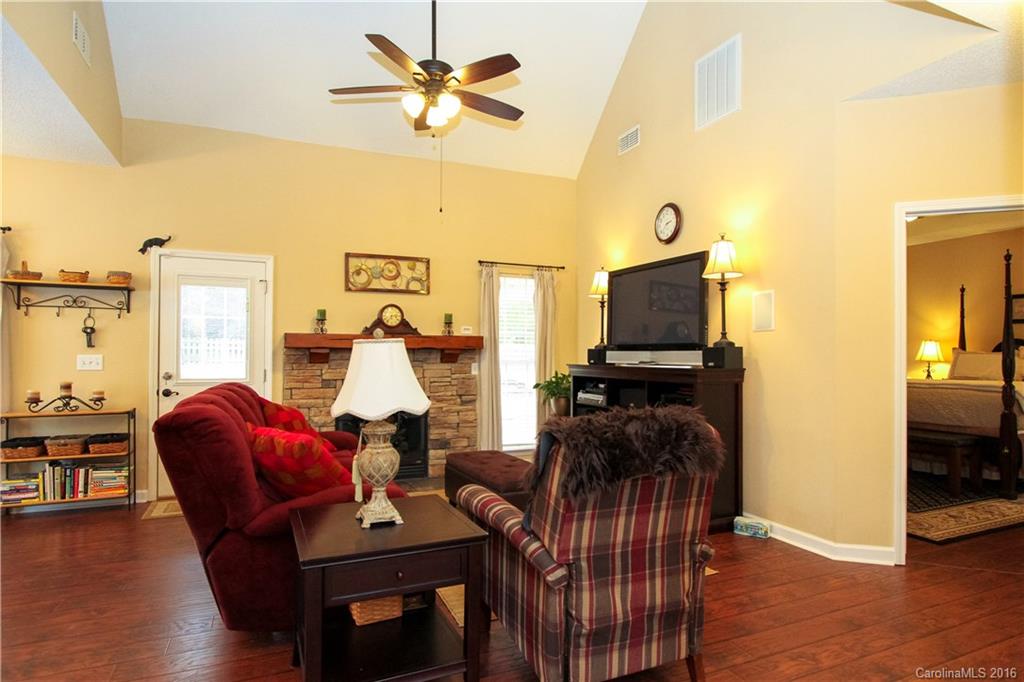 839 Knightsbridge Road Fort Mill, SC 29708 - Photo 6 of 24