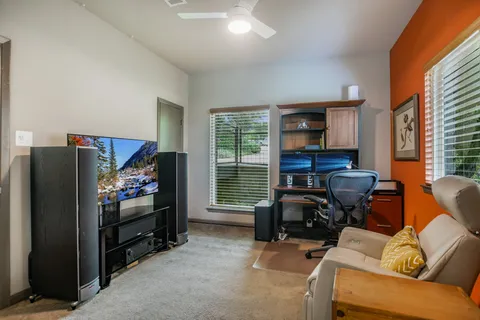 $1,095,000 | 5904 Spartan Cove, Austin, TX 78759