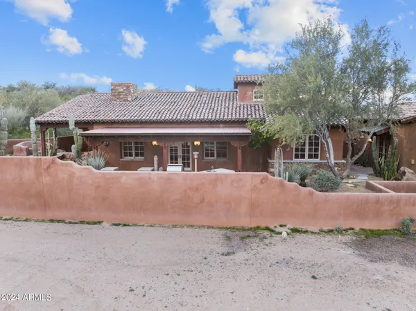 $750,000 | 1408 Villa Del Norte, Wickenburg, AZ 85390