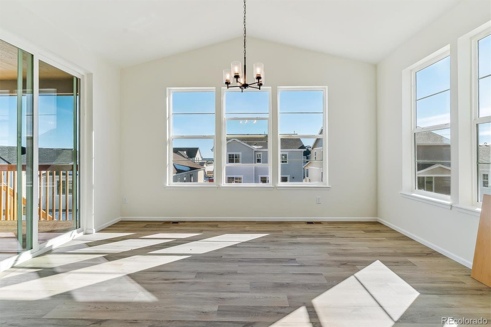 694 Penn Road Elizabeth, CO 80107 - Photo 4 of 34 Gallery Image 4