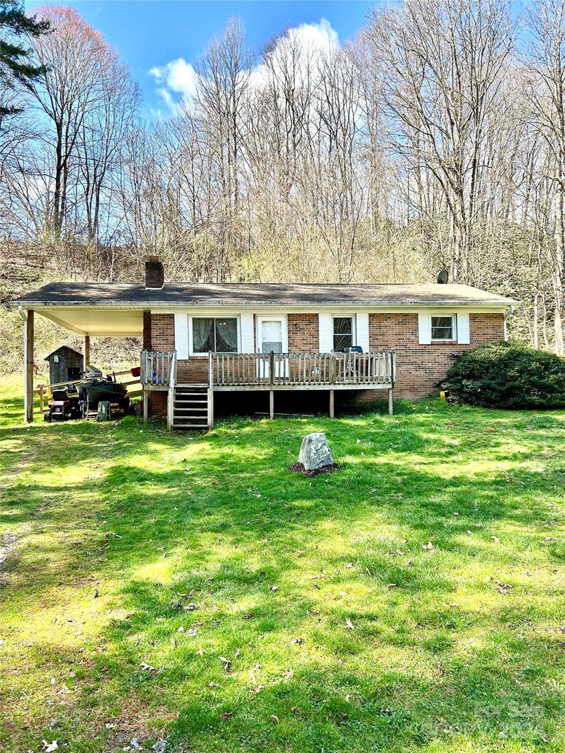 186 Stiles Road Waynesville, NC 28786 - Photo 1 of 18 front view of a house with a yard