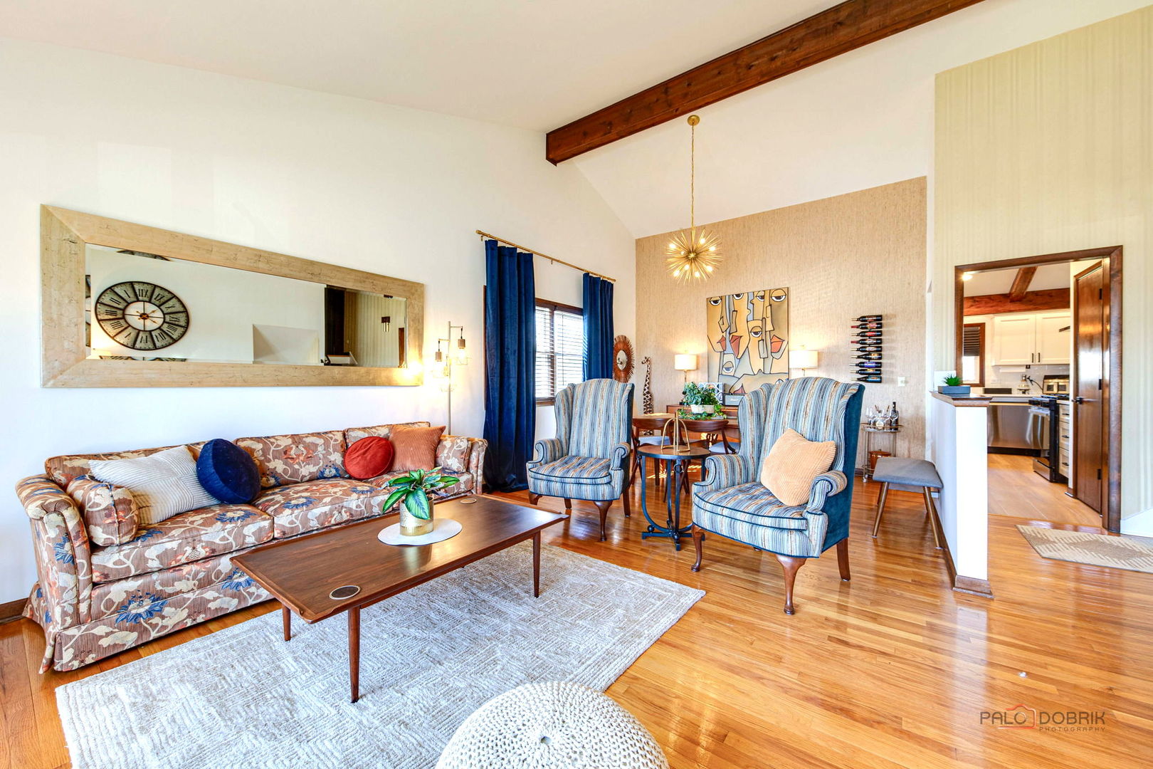 2042 South Goebbert Road Arlington Heights, IL 60005 - Photo 17 of 34 a living room with furniture and a table