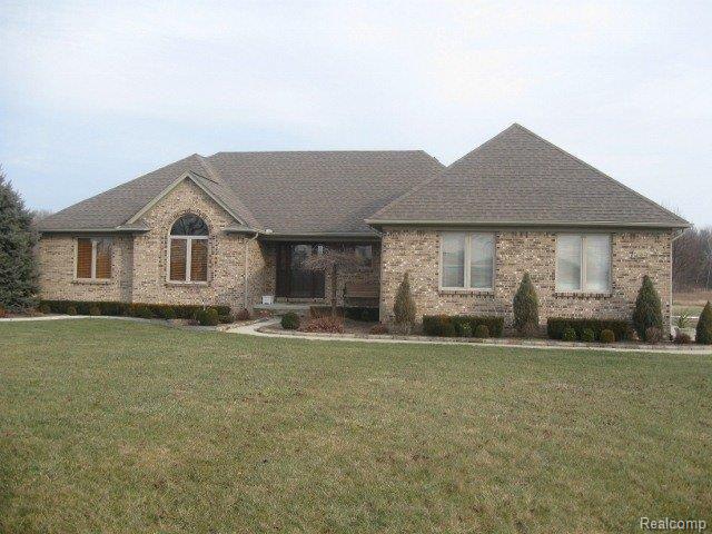 235 Palms Road Columbus, MI 48063 - Photo 1 of 25 Primary (640x480).jpg
