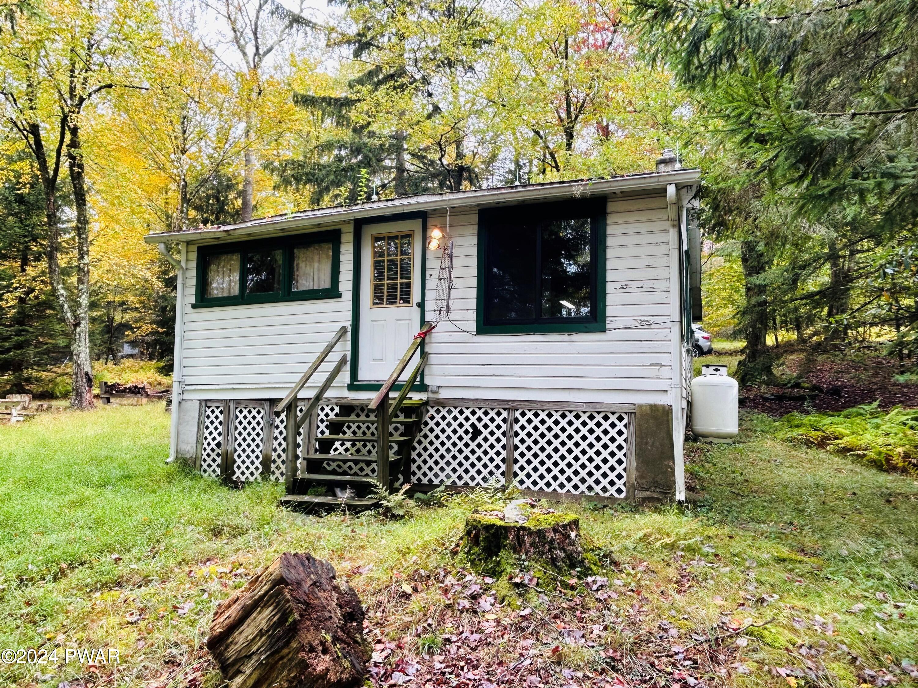 185 North Shore Road Greentown, PA 18426 - Photo 6 of 44