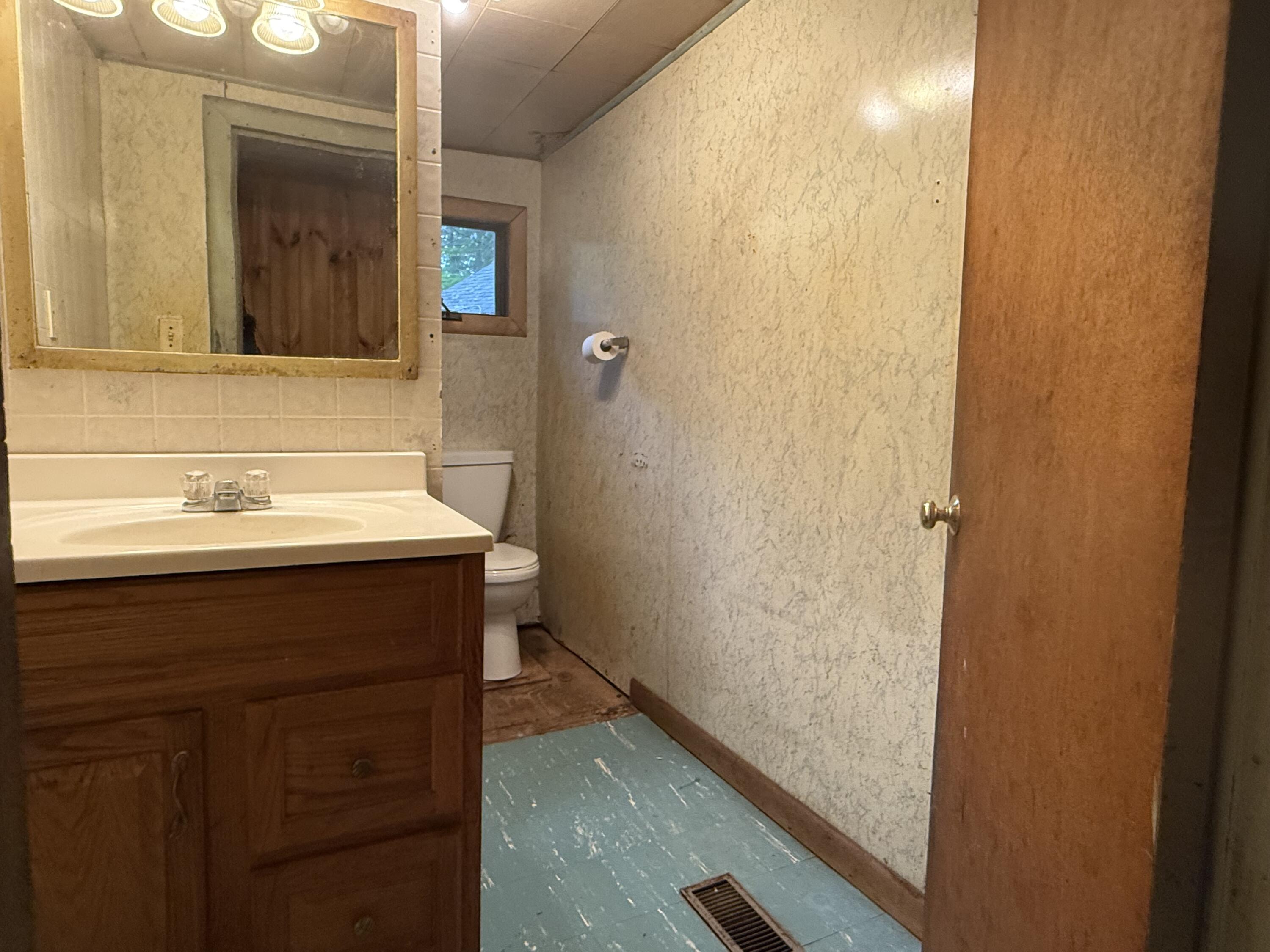 50 Lewis Road Kittery, ME 03904 - Photo 17 of 24 IMG_8990