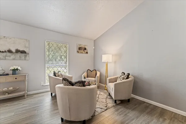 $214,900 | 12118 Quail Hollow Lane, Pinehurst, TX 77362