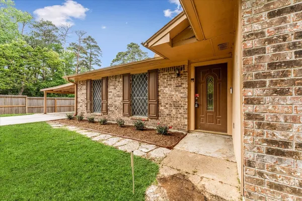 $214,900 | 12118 Quail Hollow Lane, Pinehurst, TX 77362