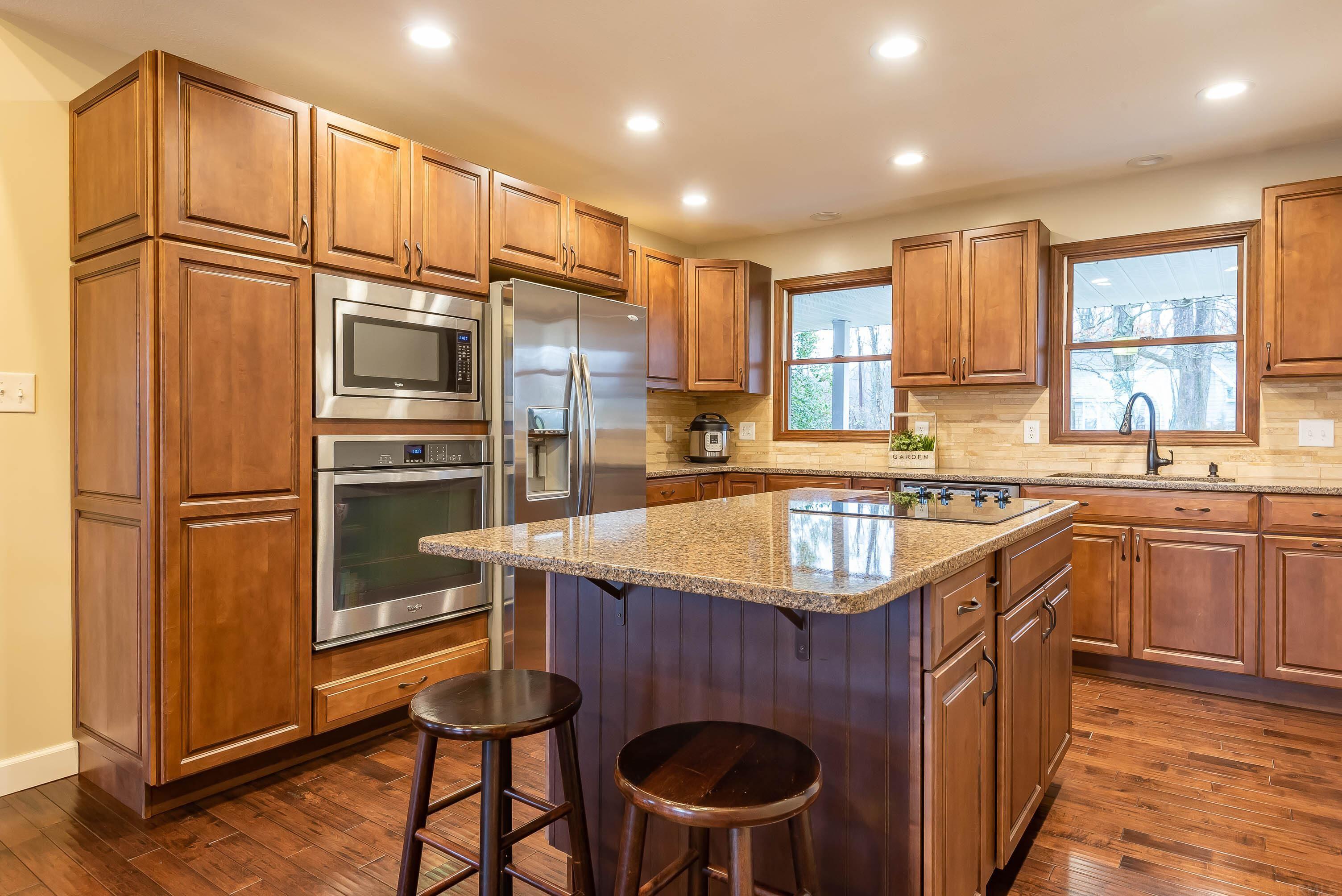 8577 South Gore Road Bloomington, IN 47403 - Photo 8 of 31 Gallery Image 8