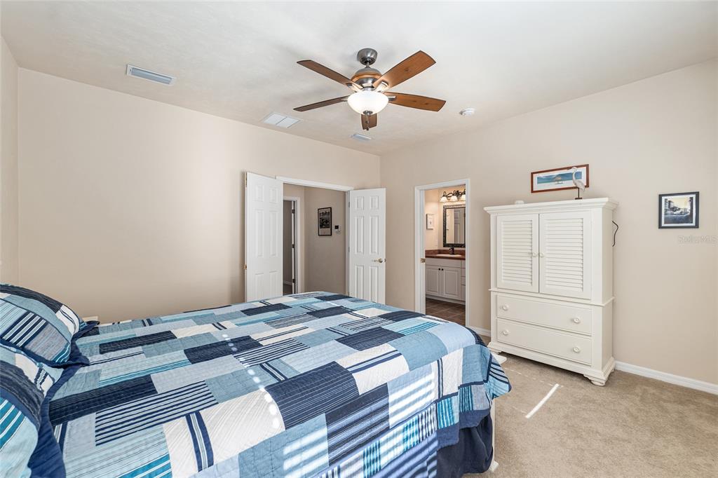 4947 Southwest 91st Way Gainesville, FL 32608 - Photo 34 of 54