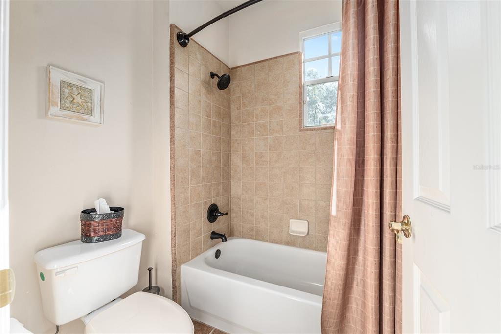 4947 Southwest 91st Way Gainesville, FL 32608 - Photo 38 of 54