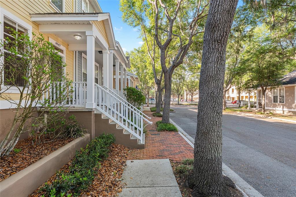 4947 Southwest 91st Way Gainesville, FL 32608 - Photo 6 of 54