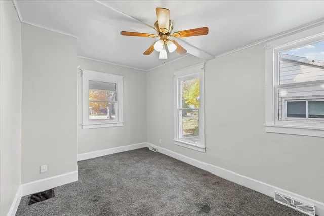 $137,900 | 208 South Poplar Street, Urbana, IL 61802