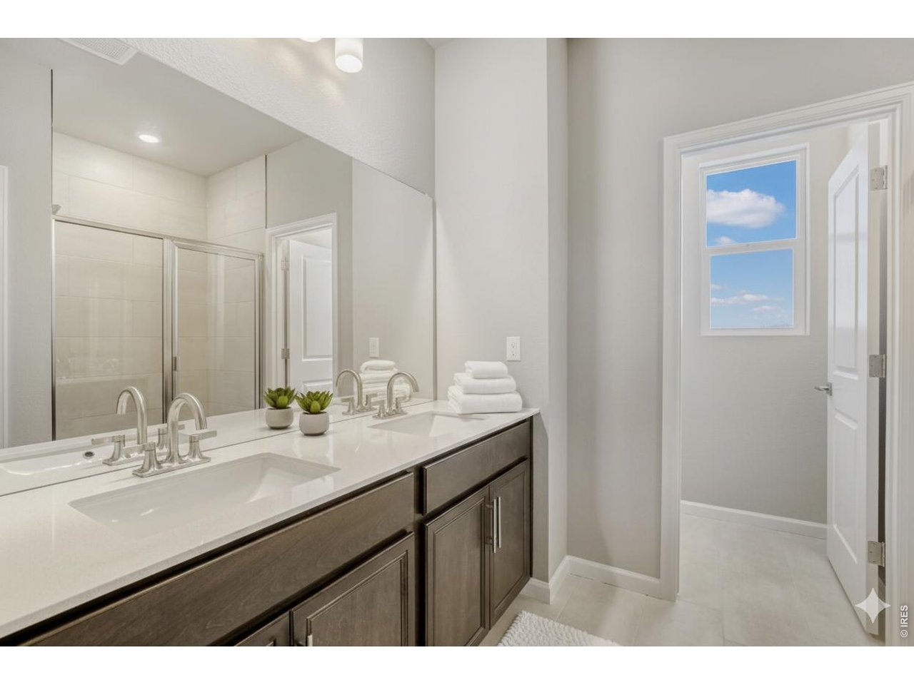 656 Noola Street Windsor, CO 80550 - Photo 11 of 32 PRIMARY BATHROOM