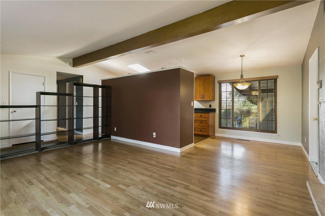 339 East 28th Street Bremerton, WA 98310 - Photo 6 of 24