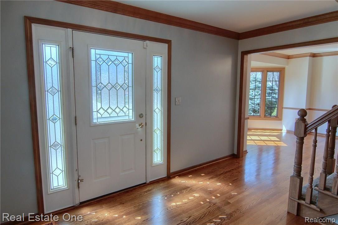 Foyer.jpg