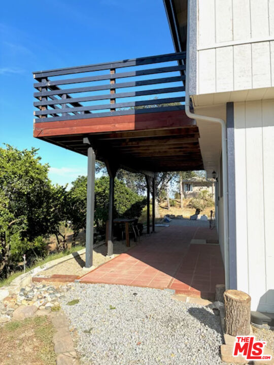 335 Morro Hills Road Fallbrook, CA 92028 - Photo 17 of 34