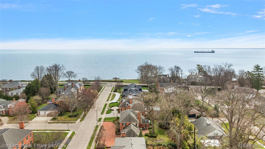 25 Warner Road Grosse Pointe Farms, MI 48236 - Photo 6 of 7