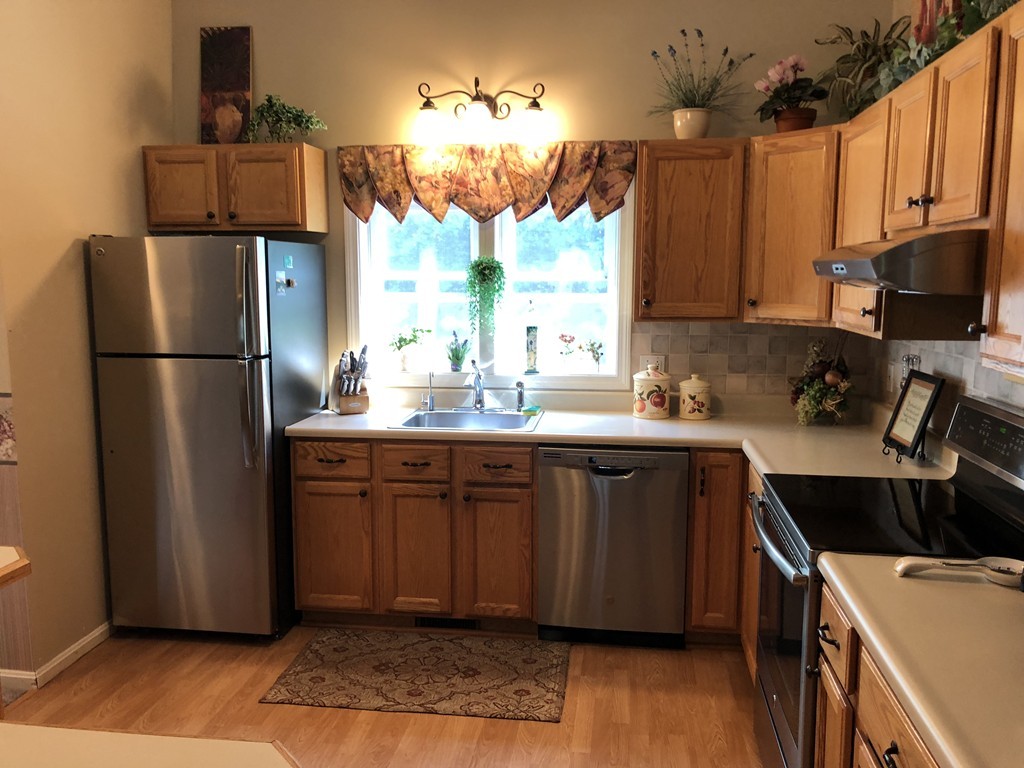 20 B Highfield Road, Unit 20B Charlton, MA 01507 - Photo 10 of 27 Gallery Image 10
