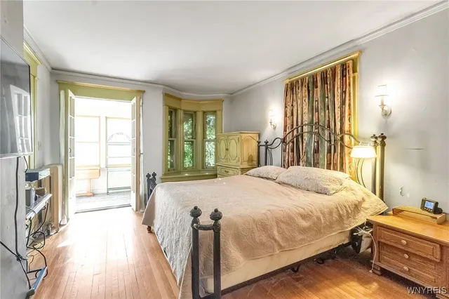 $899,000 | 189 Bidwell Parkway, Buffalo, NY 14222