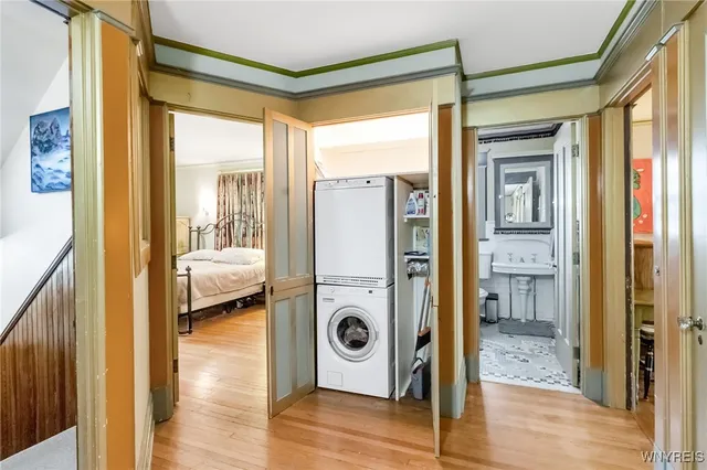 $899,000 | 189 Bidwell Parkway, Buffalo, NY 14222