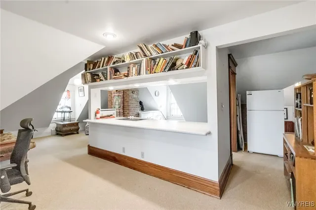 $899,000 | 189 Bidwell Parkway, Buffalo, NY 14222