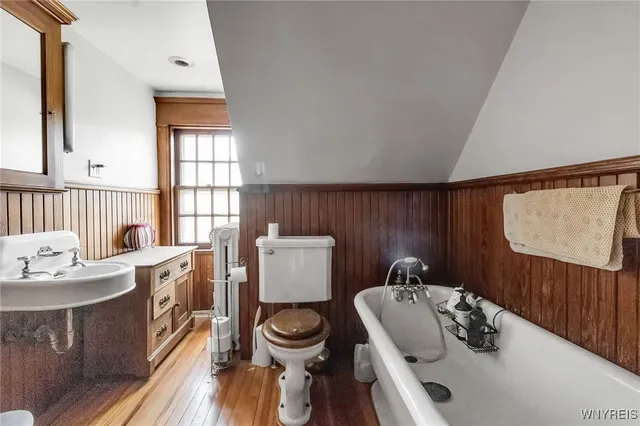 $899,000 | 189 Bidwell Parkway, Buffalo, NY 14222