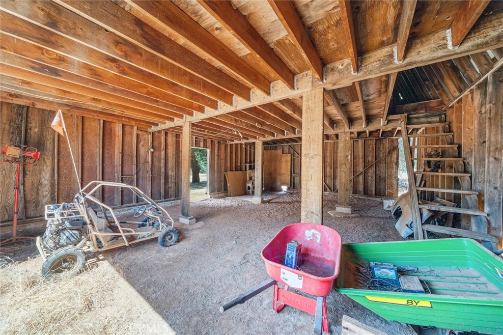 6791 Whispering Canyon Drive Anderson, CA 96007 - Photo 40 of 51 a view of a chairs and table in the patio
