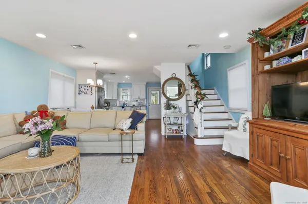 $2,950,000 | 1235-1236 Fairfield Beach Road, Fairfield, CT 06824