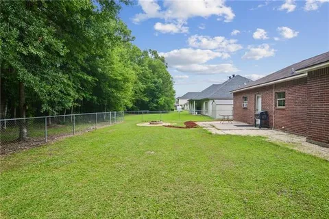 $199,000 | 22397 Gemstone Place, Robert, LA 70455