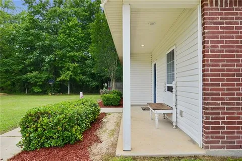 $199,000 | 22397 Gemstone Place, Robert, LA 70455