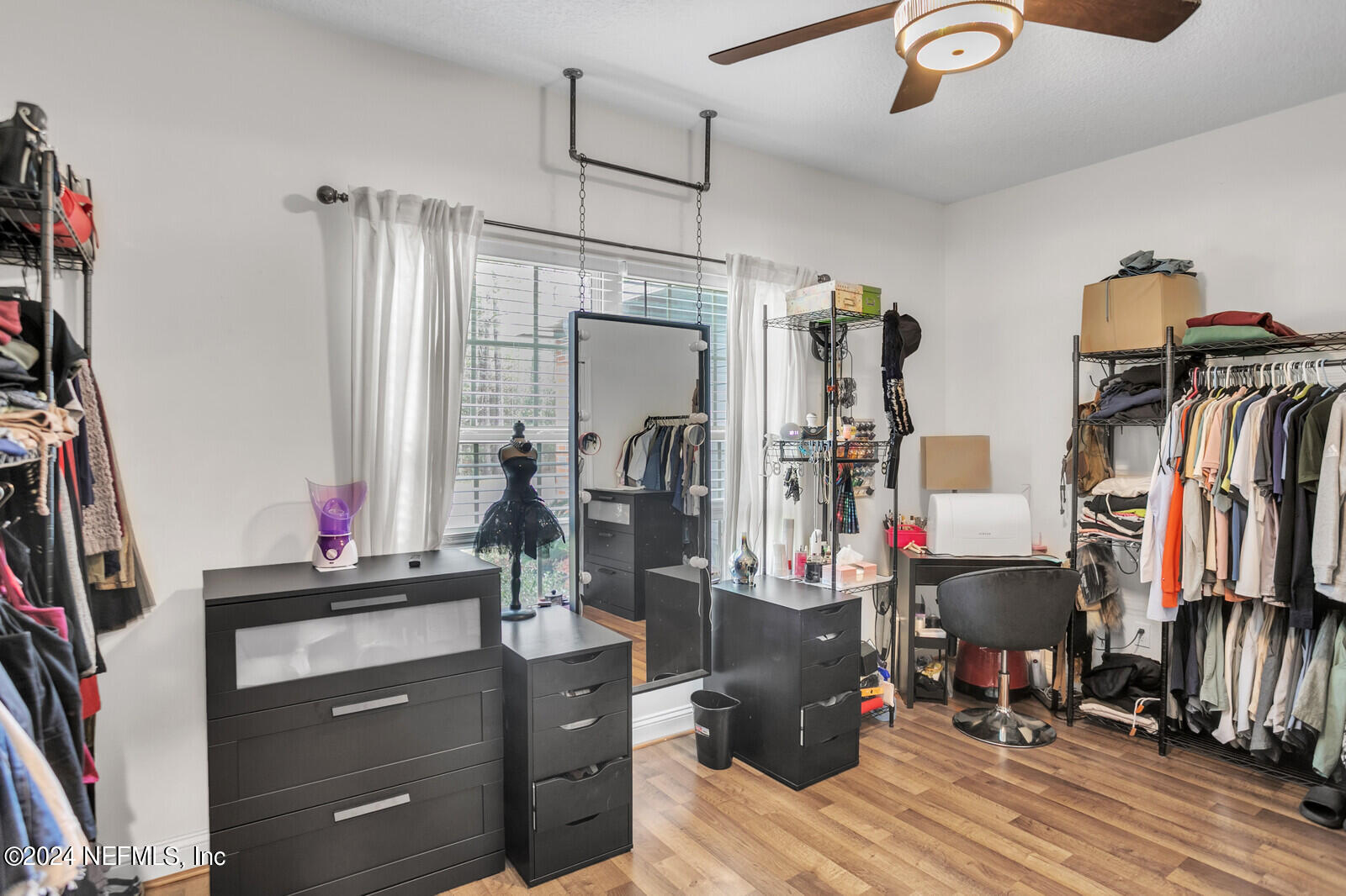 4190 Quiet Crk Loop Middleburg, FL 32068 - Photo 19 of 22 a view of a workspace