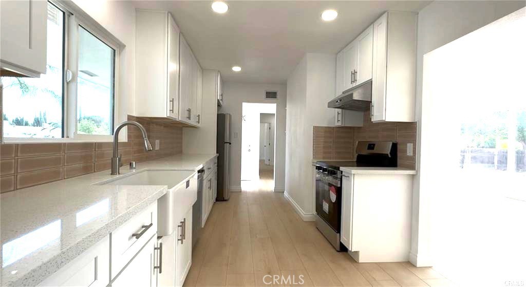 233 East Victoria Street Rialto, CA 92376 - Photo 8 of 15