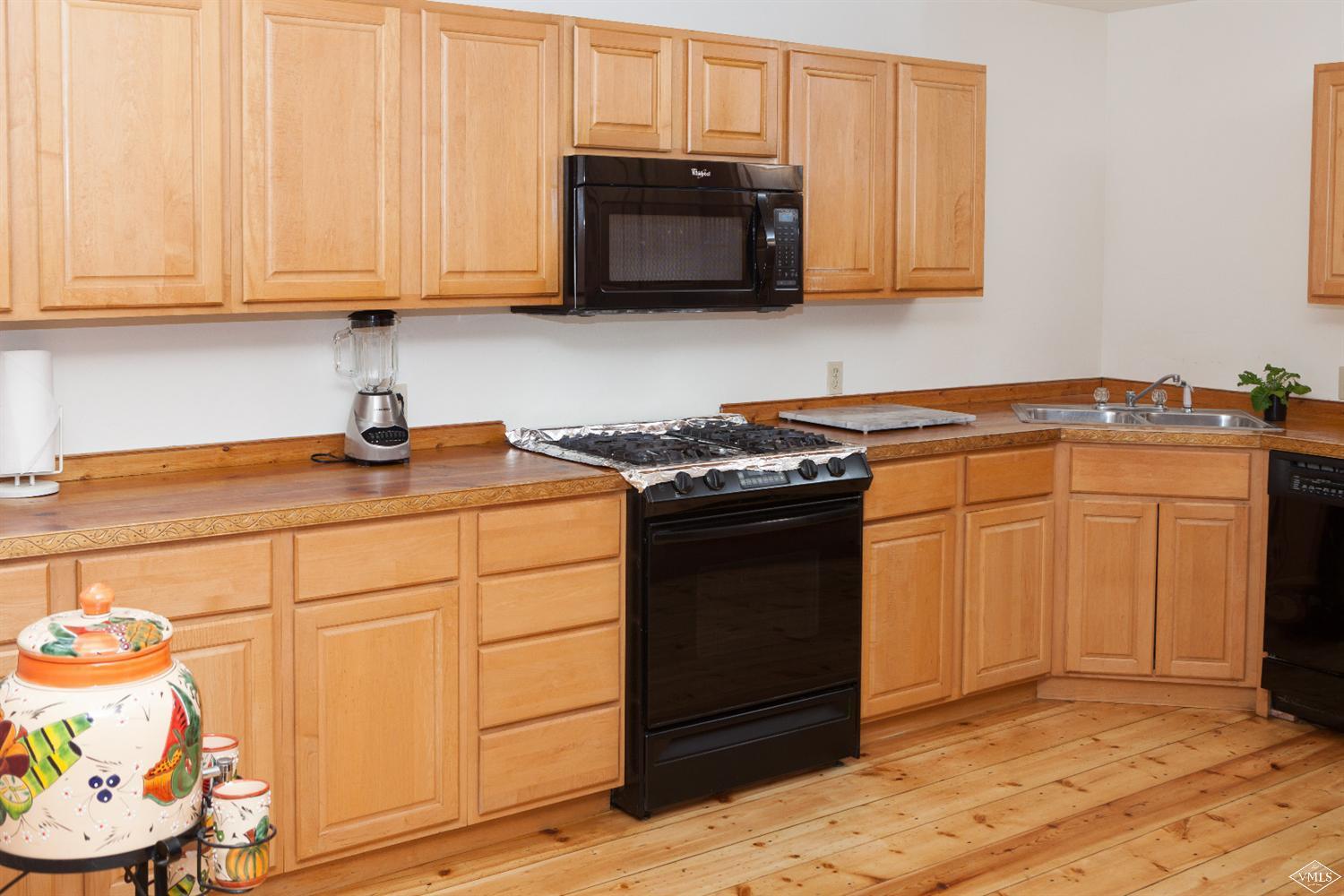 101 Timberwolf Gypsum, CO 81637 - Photo 9 of 25 Additional Photo