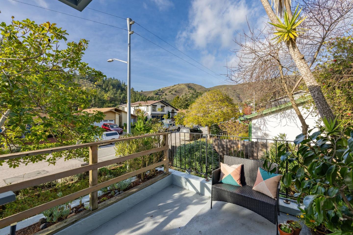1204 Rainier Avenue Pacifica, CA 94044 - Photo 5 of 38 a view of a bench in the balcony