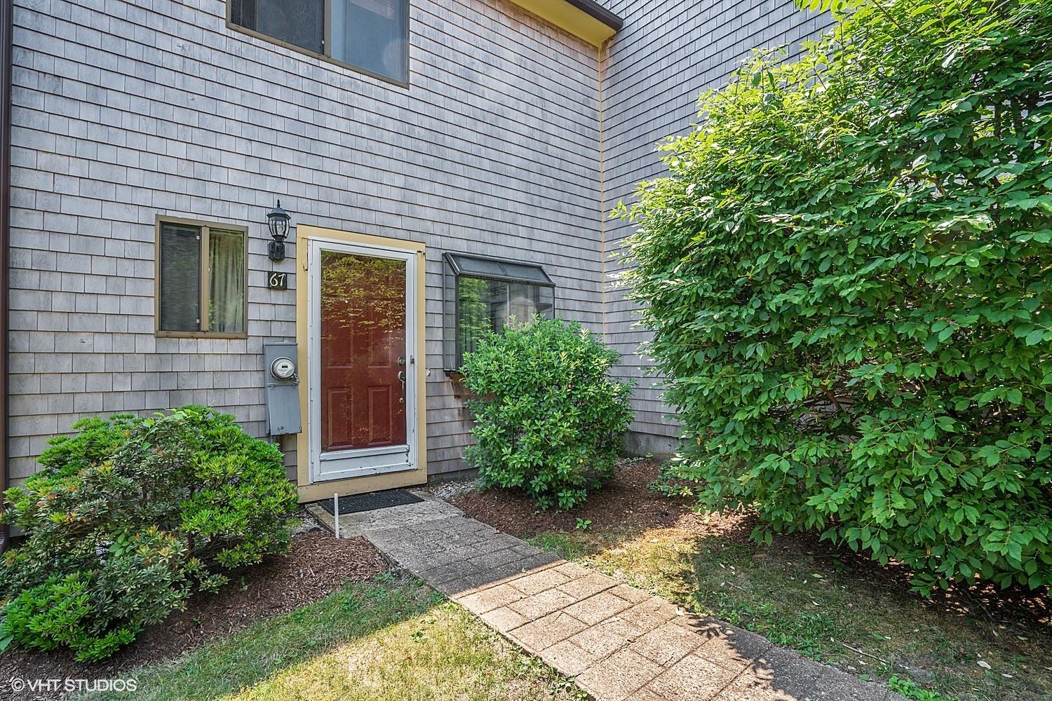 67 Round House Road Bourne, MA 02532 - Photo 1 of 15 ENTRANCE