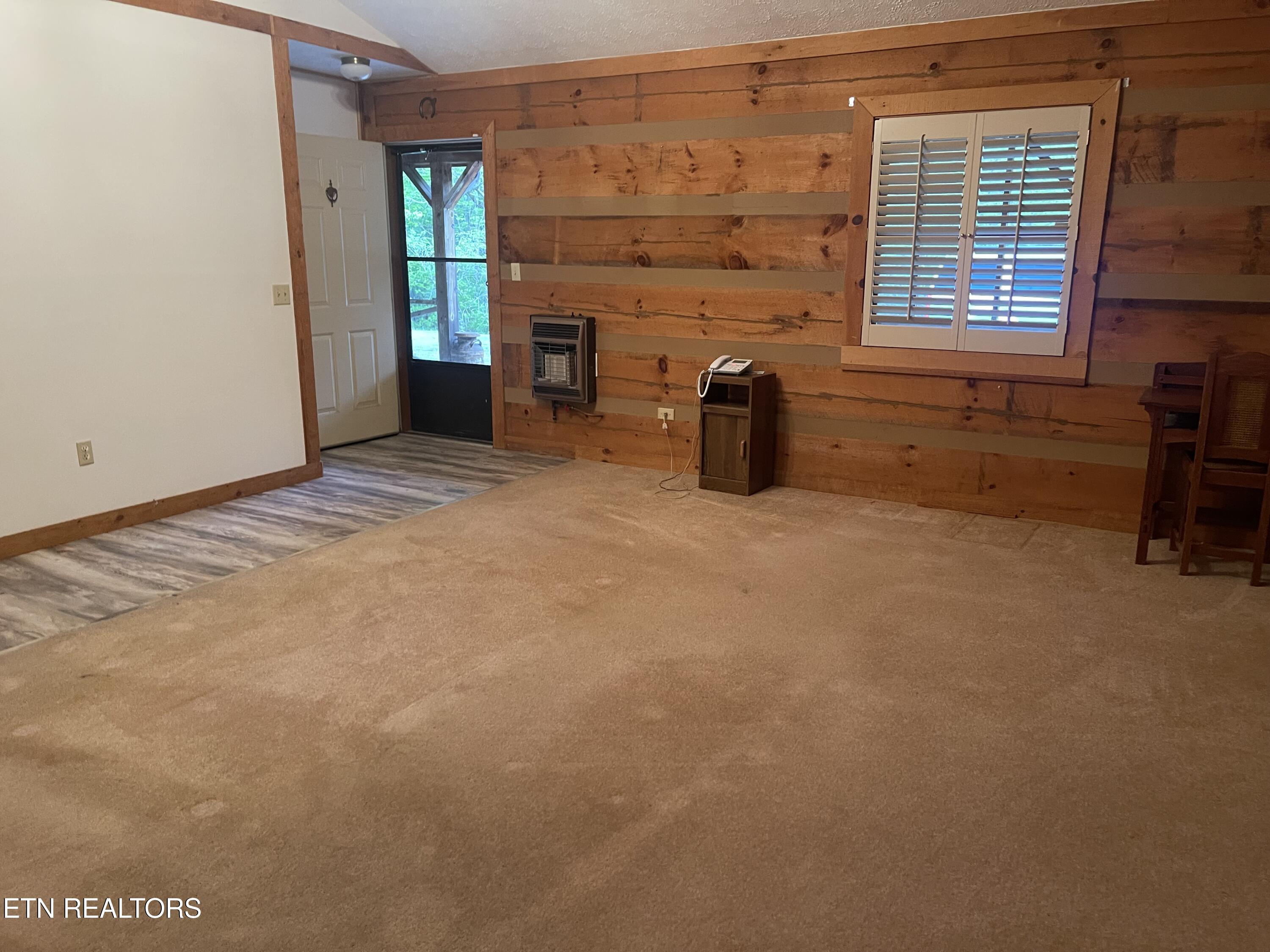 116 Old Doc Rogers Road Tellico Plains, TN 37385 - Photo 9 of 28 IMG_1587