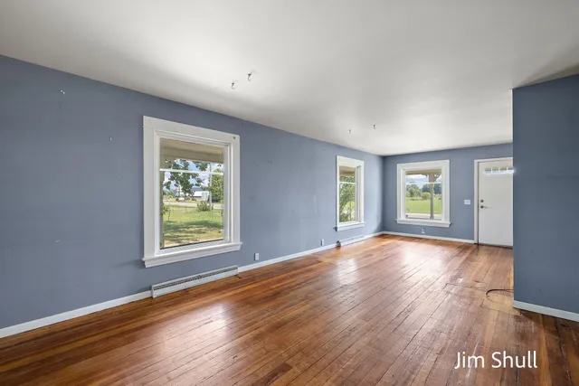 $250,000 | 6441 South Warner Avenue, Fremont, MI 49412