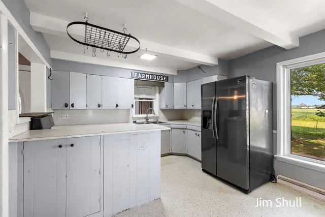 $250,000 | 6441 South Warner Avenue, Fremont, MI 49412